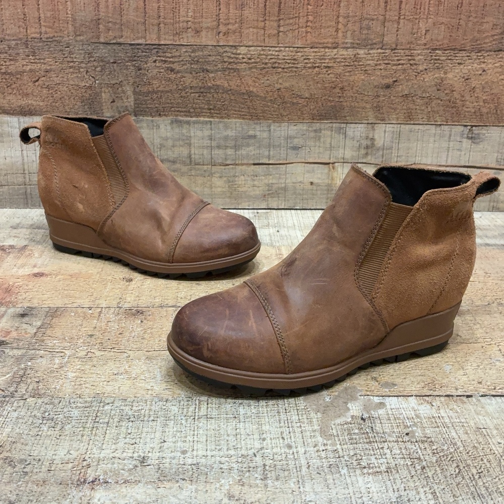 Sorel Boots Womens Size 6 37 Brown Leather Ankle Wedge Chelsea NL3846-214